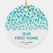 Ons eerste persoonlijke blauwe fractutiepatroon keramisch ornament (Achterkant)