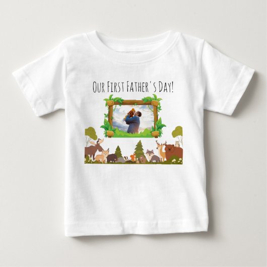 Ons Eerste Vaderdag Baby T-Shirt (Voorkant)