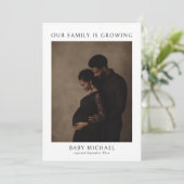 Ons gezin groeit moderne 2 foto zwangerschap aankondiging (Staand voorkant)