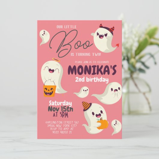 Ons kleine Boo Girl Halloween Birthday Uitnodiging (Staand voorkant)