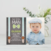 Ons 'Little Man Birthday Invitation Boy Bow Stropd Kaart (Staand voorkant)