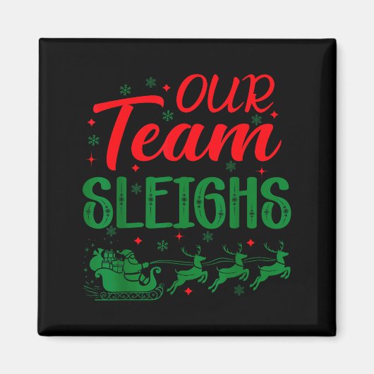 Ons Team Sleddert Grappige Kerstmis Werk Team Vaka Magneet (Voorkant)