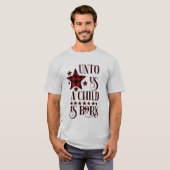 Ons wordt een kind geboren met kerstcadeautjes t-shirt (Voorkant volledig)