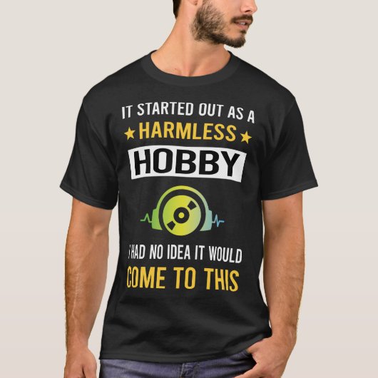 Onschadelijke Hobby EDM T-shirt (Voorkant)