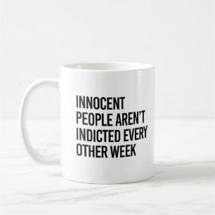 Onschuldige mensen worden niet aangeklaagd koffiemok