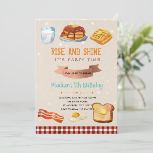 Ontbijtbare opkomst en uitnodiging van een schijnp (Staand voorkant)