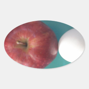 Ontbijtvrienden: Twee eieren $ Een Apple Stilleven Ovale Sticker