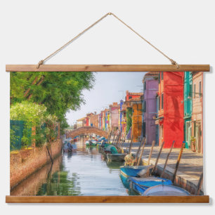Ontdek de levendige charme van Burano Hangend Wandkleed