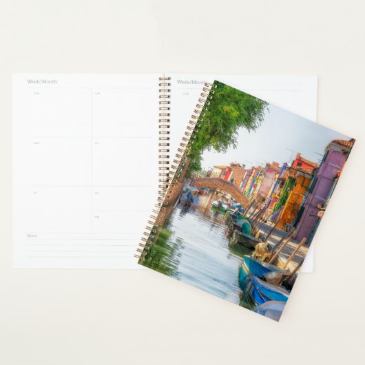 Ontdek de levendige charme van Burano Planner (Display)