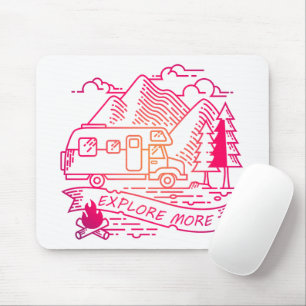 Ontdek meer roze Camper Van Mountain Natuur Lover Muismat