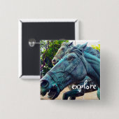 Ontdek Script Turquoise Horses Antiek Statue Vierkante Button 5,1 Cm (Voorkant /achterkant)