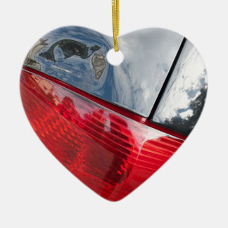 Ontdekte klep keramisch ornament