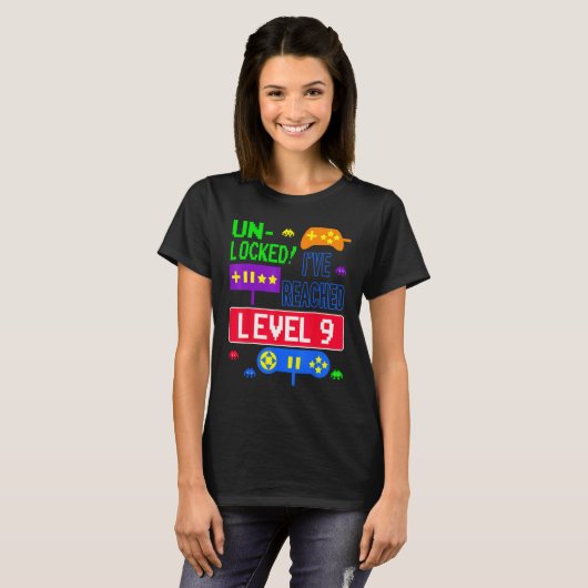 Ontgrendeld Ik heb Level 9 Arcade 9e verjaardag be T-shirt (Voorkant volledig)