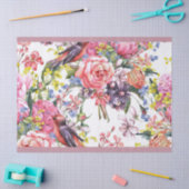 Ontkoppeling van zachte roze rozen en bloemen tissuepapier (Craft)