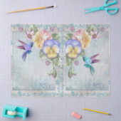 Ontmanteling van levende vogels en paarse bloemen tissuepapier (Craft)