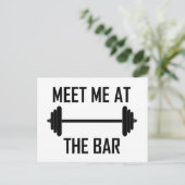 Ontmoet me aan de bar grappig citaat briefkaart (Staand voorkant)
