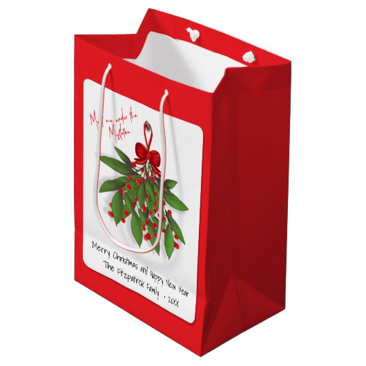 Ontmoet me onder de Mistletoe Merry Christmas Gift Medium Cadeauzakje (Voorkant Gekanteld)
