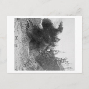 Ontplofbare aftakking aan de zijkant van de bergen briefkaart