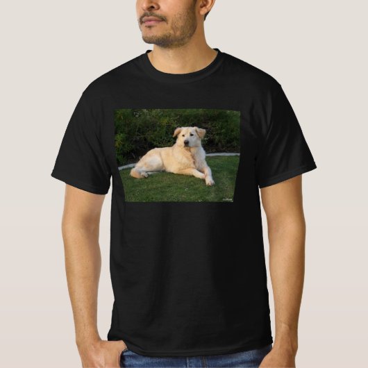 Ontspannen hond t-shirt (Voorkant)