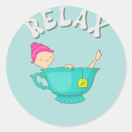 Ontspannen Meisje in Cup of Tea Meditatietijd Ronde Sticker