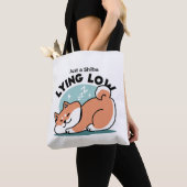 Ontspannen Shiba Inu Art: gewoon een Shiba die laa Tote Bag (Dichtbij)