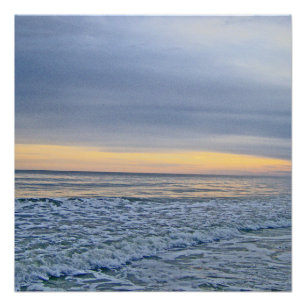 Ontspannende zonsondergang aan zee poster