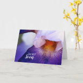 Ontvang binnenkort een Paarse Iris Floral foto Kaart (Gele Bloem)
