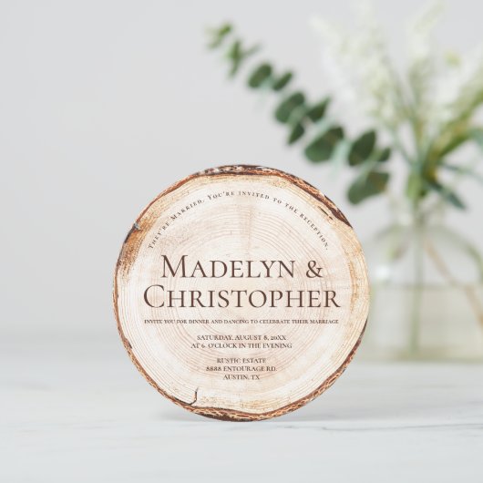 Ontvangst Alleen Rustieke Trouwfoto Houten Gesnede Kaart (Staand voorkant)