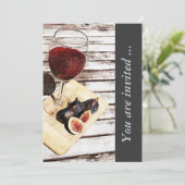 Ontvanguitnodiging voor rode wijn en vijgen die wi kaart (Staand voorkant)
