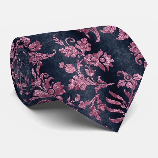 Ontwerp 4 van de roze Velvet-reeks Stropdas (Opgerold)