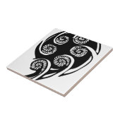 ontwerp aotearoa koru tegeltje (Zijkant)