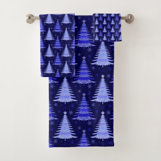 Ontwerp blauw kerstboompatroon bad handdoek (Insitu)