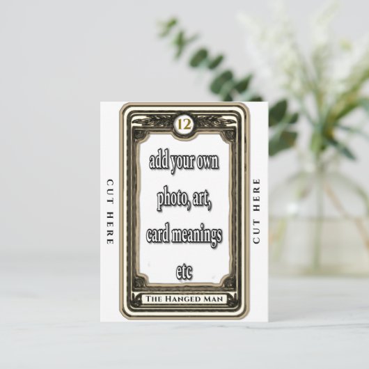 Ontwerp de tarotkaart de Gehangene Briefkaart (Staand voorkant)