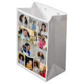 Ontwerp je eigen 11 fotocollage medium cadeauzakje (Voorkant Gekanteld)
