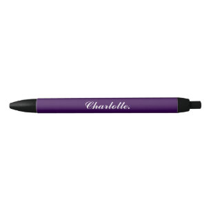 Ontwerp je eigen naam op deze donkerpaarse pen