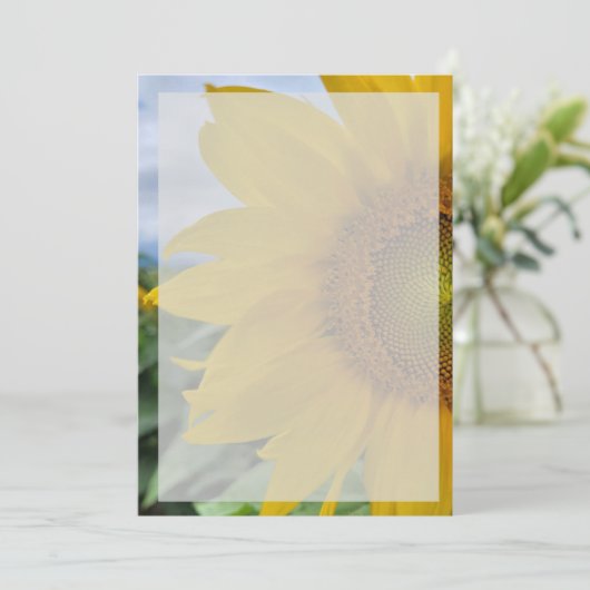 Ontwerp je eigen zonnebloem uitnodiging (Staand voorkant)