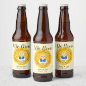 Ontwerp met een aardig meisje dat bier serveert etiket (Flessen)