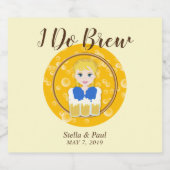 Ontwerp met een aardig meisje dat bier serveert etiket (Enkel label)