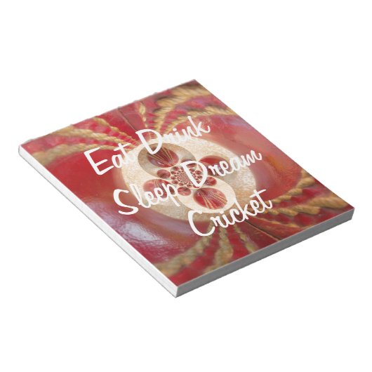 Ontwerp met rode cricketballen notitieblok (Schuin)