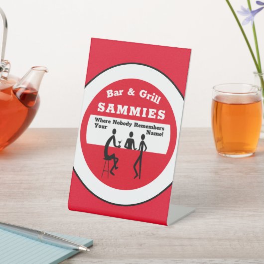 Ontwerp met staaf- en grilrode staaf reclamebord met voetstuk (Insitu)