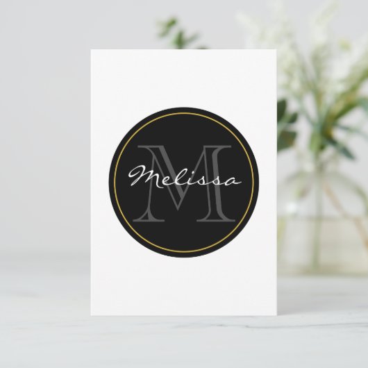 ontwerp-sjabloon van een monogram aankondiging (Staand voorkant)