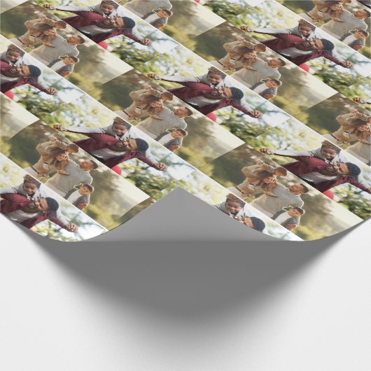 Ontwerp uw eigen 2 fotocollage cadeaupapier (Hoek)