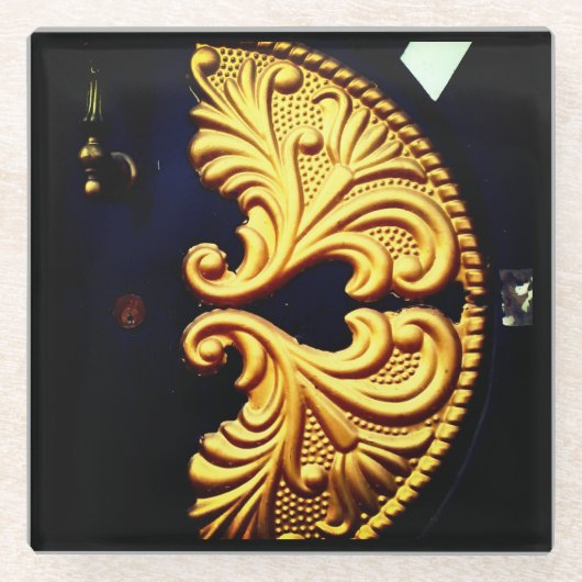 Ontwerp van gouden deuren glazen onderzetter (Voorkant)