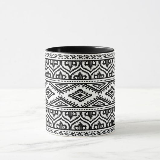 Ontwerp van het etnische patroon mok (Midden)
