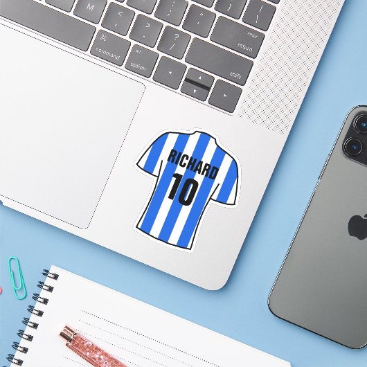 Ontwerp van het shirt van het football in Blauwe & Sticker (Laptop met iPhone)