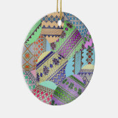 Ontwerp van Oekraïense paaseieren (Pysanky) Keramisch Ornament (Rechts)