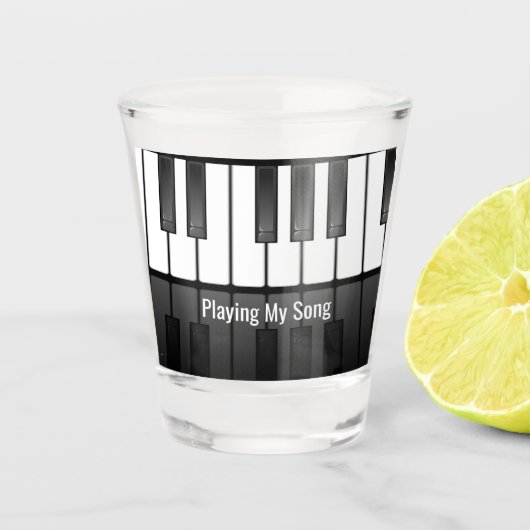 Ontwerp van piano-toetsenbord met hot glas (Voorkant)