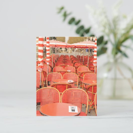 Ontwerp van rode tafels briefkaart (Staand voorkant)