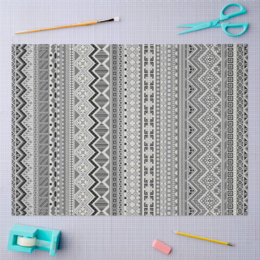 Ontwerp van zwart-wit aztec-patronen tissuepapier (Craft)