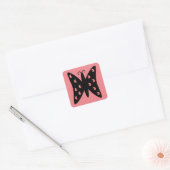  ontwerp voor zwart-wit en roze vlinder vierkante sticker (Envelop)